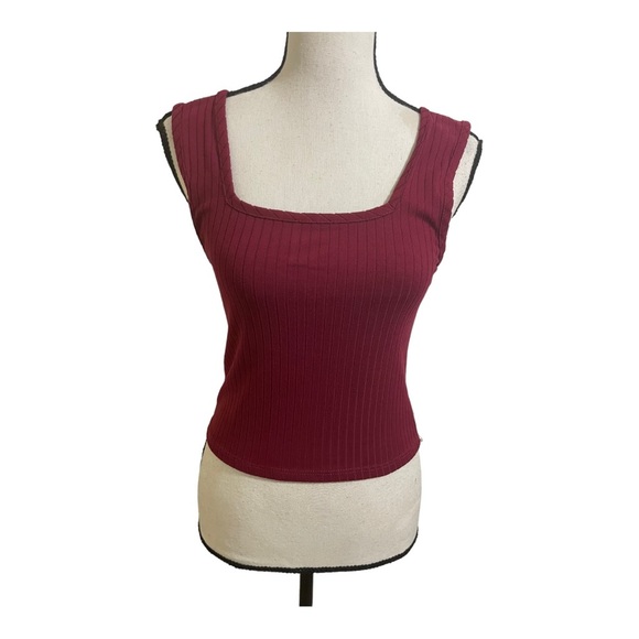 Olivia Rae womens ribbed style square neckline crop tank top Size Small Wine red - Picture 8 of 9